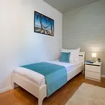 Sun Apartament *